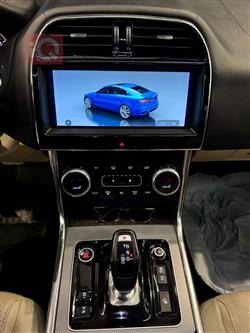 جاكوار XE